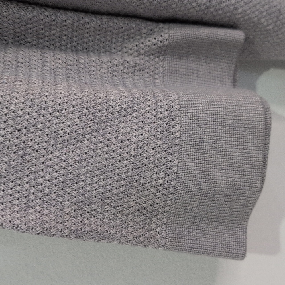 ARITZIA Wilfred Gray light weight Cashmere Blend Cardigan Sweater XS - Picture 5 of 9